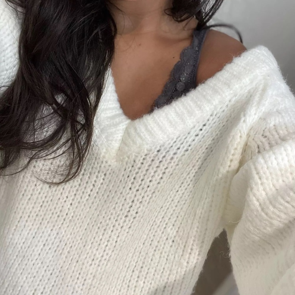 Sweater knit wide sleeve cream white black V-neck womens loose top - Picture 6 of 14